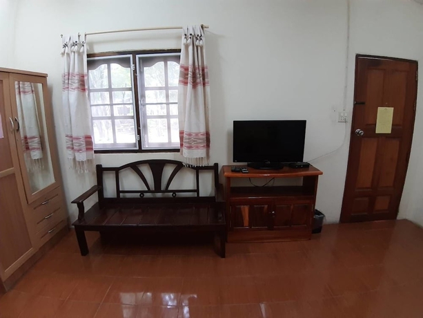 Imagen de la habitación del Hotel Forest, Roi Et. Foto 19