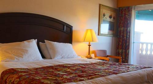 Imagen de la habitación del Hotel Forest Villas. Foto 6