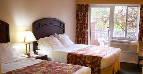 Imagen de la habitación del Hotel Forest Villas. Foto 9