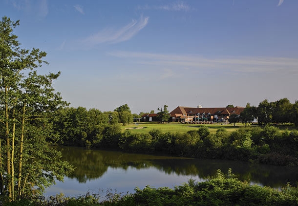 Imagen de los exteriores del Hotel Forest of Arden Hotel and Country Club. Foto 6