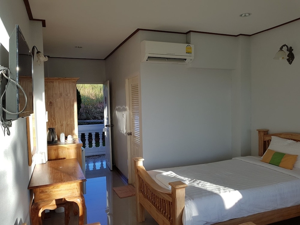Imagen de la habitación del Hotel Foresta Hill Resort. Foto 6