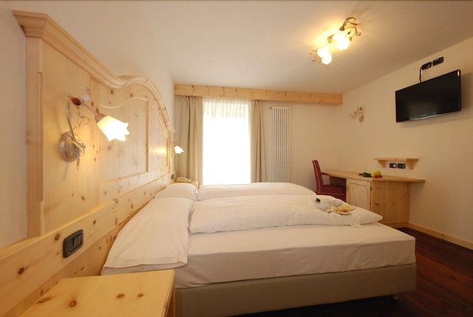 Imagen de la habitación del Hotel Foresta, Someda. Foto 13