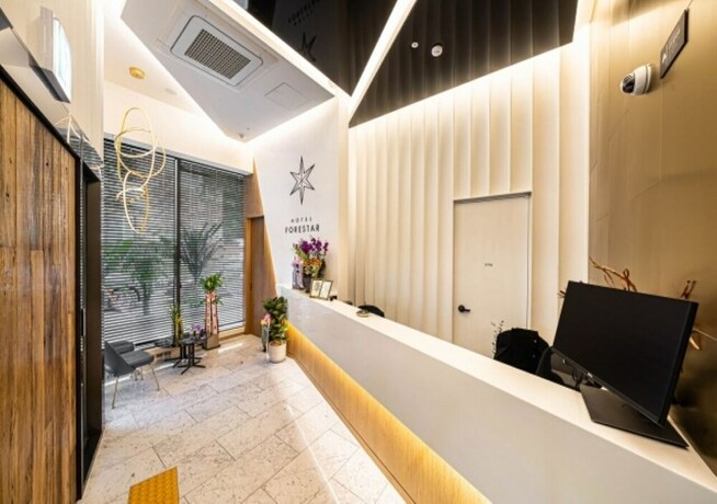 Imagen de los interiores del Hotel Forestar, Seul. Foto 35