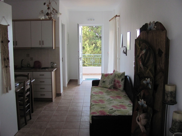 Imagen de los interiores del Hotel Forestata Village. Foto 16