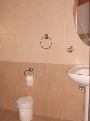 Imagen de la habitación del Hotel Forestata Village. Foto 9