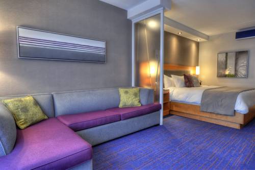 Imagen de la habitación del Hotel Forestel. Foto 11