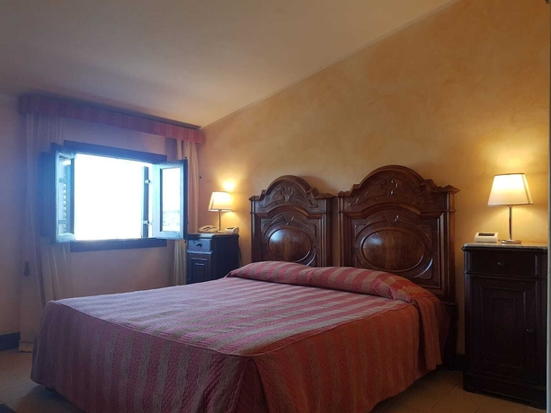 Imagen de la habitación del Hotel Foresteria Baglio Della Luna. Foto 7