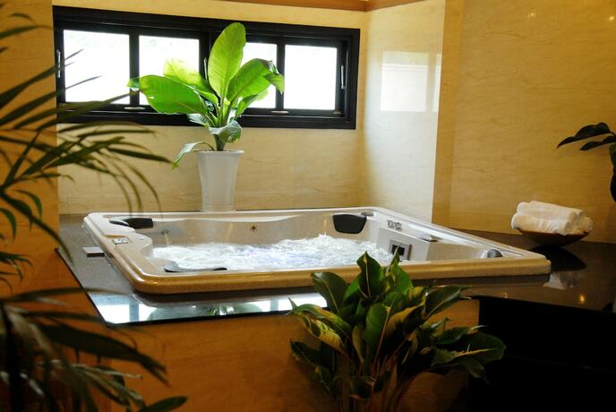 Imagen general del Hotel Forever Green Resort. Foto 8