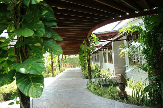 Imagen general del Hotel Forever Green Resort. Foto 10