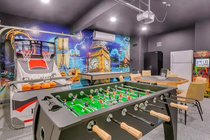 Imagen de la habitación del Hotel Forever Young Crocslide Pickleball 7BD Game Rm. Foto 5