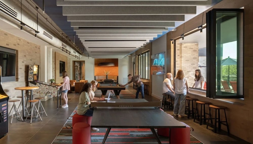 Imagen de los interiores del Hotel Forge at Raleigh Iron Works. Foto 14