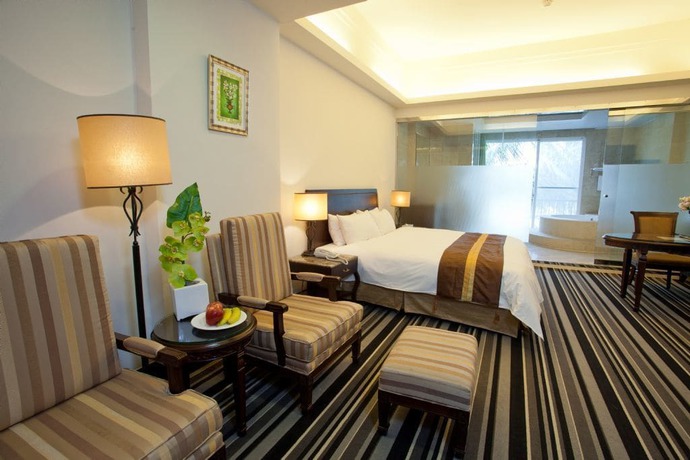 Imagen de la habitación del Hotel Formosa Garden. Foto 3