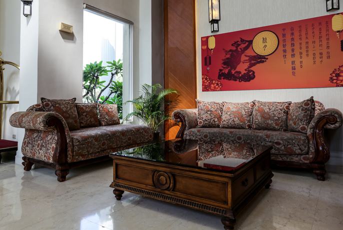 Imagen de los interiores del Hotel Formosa Garden. Foto 18