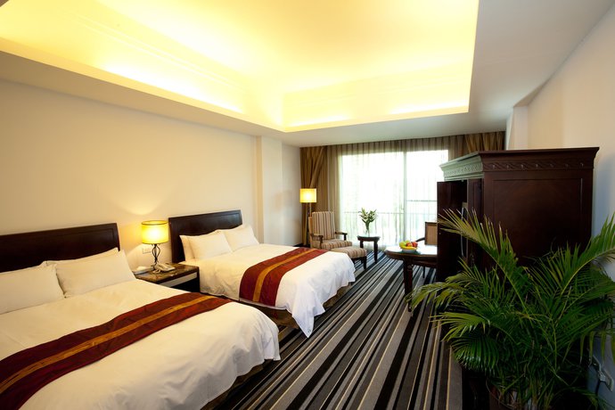 Imagen de la habitación del Hotel Formosa Garden. Foto 14