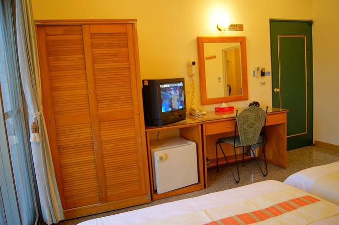 Imagen de la habitación del Hotel Formost. Foto 2