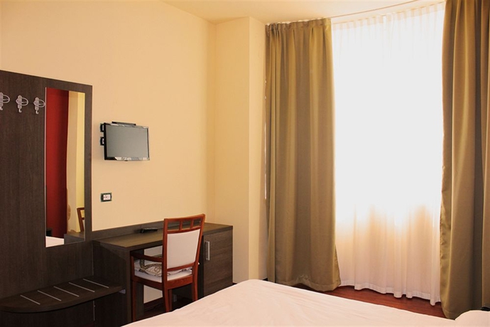 Imagen de la habitación del Hotel Formula International and Puravita Spa. Foto 3