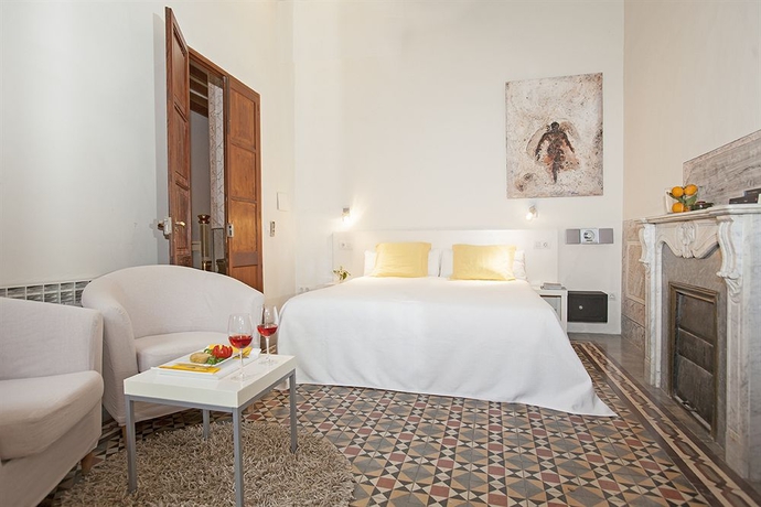 Imagen de la habitación del Hotel Fornalutx Petit. Foto 6