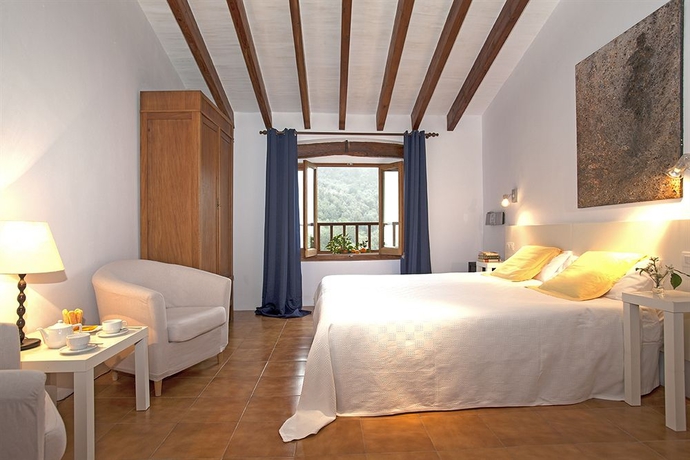 Imagen de la habitación del Hotel Fornalutx Petit. Foto 9