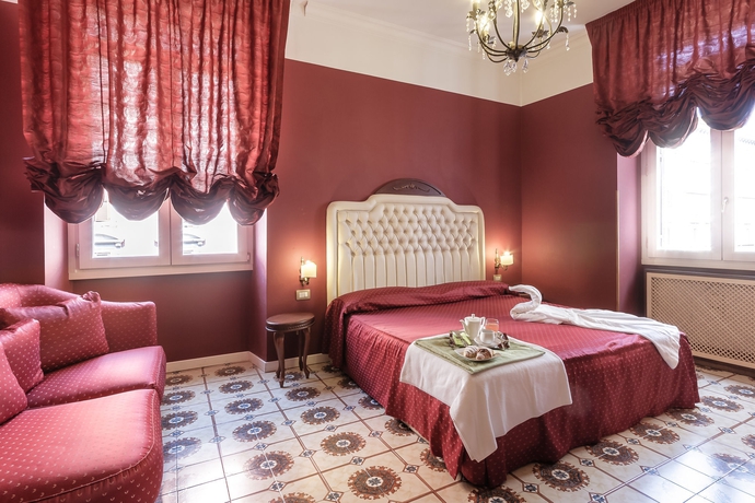 Imagen de la habitación del Hotel Foro Romano Imperatori. Foto 8