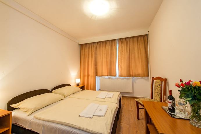 Imagen de la habitación del Hotel Forr&aacute;s Zalakaros. Foto 18