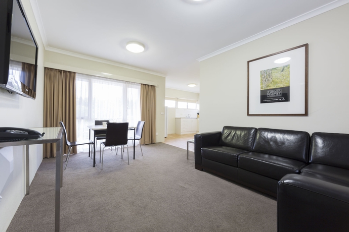 Imagen de los interiores del Hotel Forrest and Apartments. Foto 13