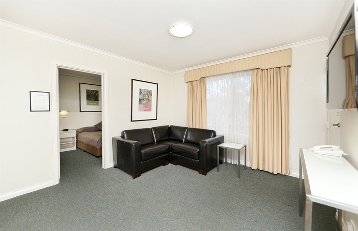 Imagen de los interiores del Hotel Forrest and Apartments. Foto 15