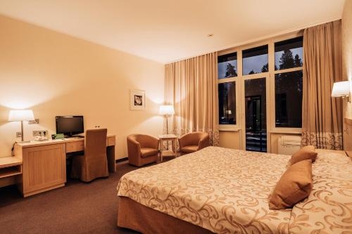 Imagen de la habitación del Hotel Forrestmix Club. Foto 6