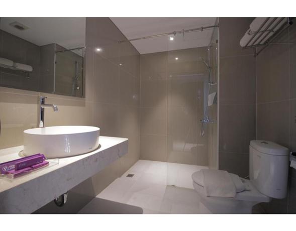 Imagen de la habitación del Hotel Forriz. Foto 10
