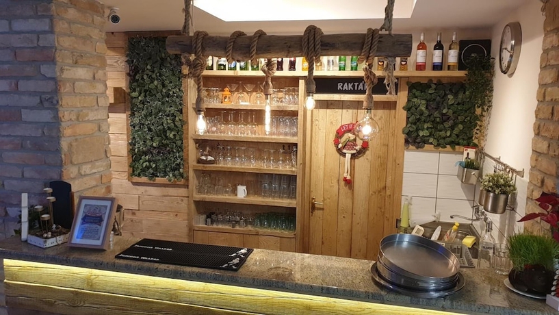 Imagen de los interiores del Hotel Forró Fogadó. Foto 19