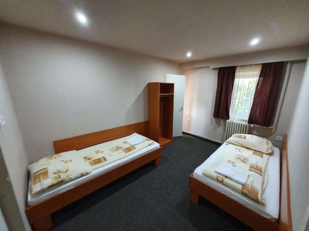 Imagen de la habitación del Hotel Forró Fogadó. Foto 8