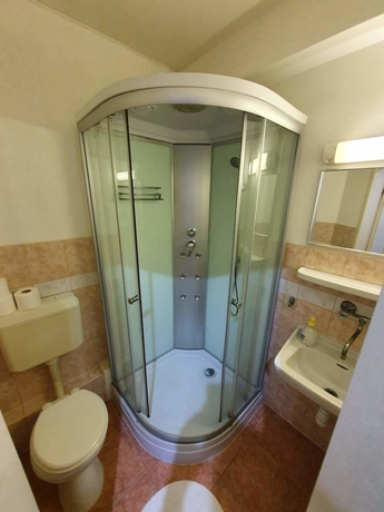 Imagen de la habitación del Hotel Forró Fogadó. Foto 18