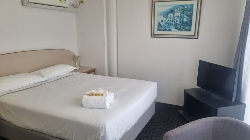 Imagen de la habitación del Hotel Forstay Motel. Foto 19