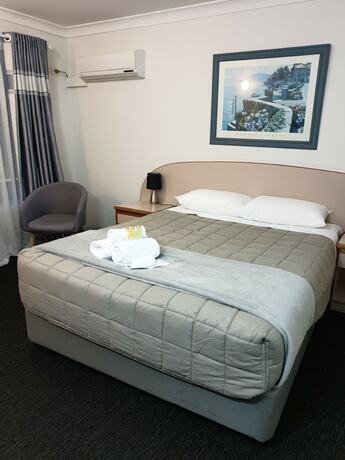 Imagen de la habitación del Hotel Forstay Motel. Foto 20