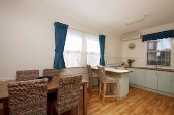 Imagen de los interiores del Hotel Forster Holiday Village. Foto 8