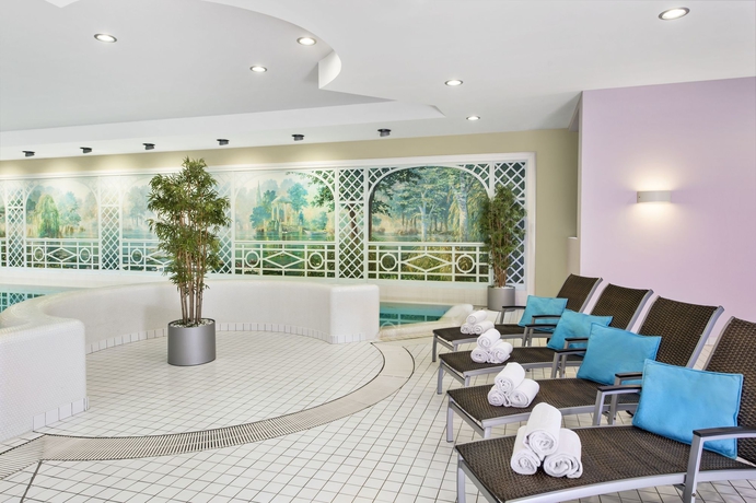 Imagen de los interiores del Hotel Forsthaus Nürnberg Fürth. Foto 13