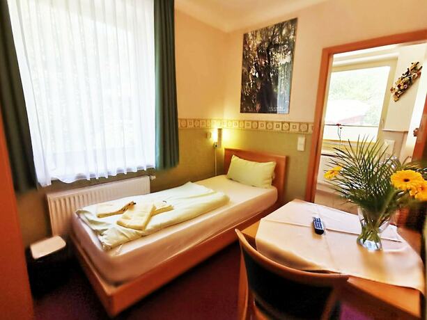 Imagen de la habitación del Hotel Forsthaus Thiemsburg. Foto 17