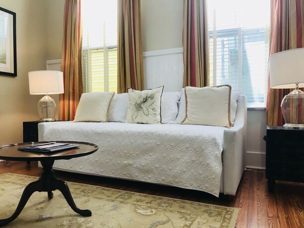 Imagen general del Hotel Forsyth Park Inn. Foto 5