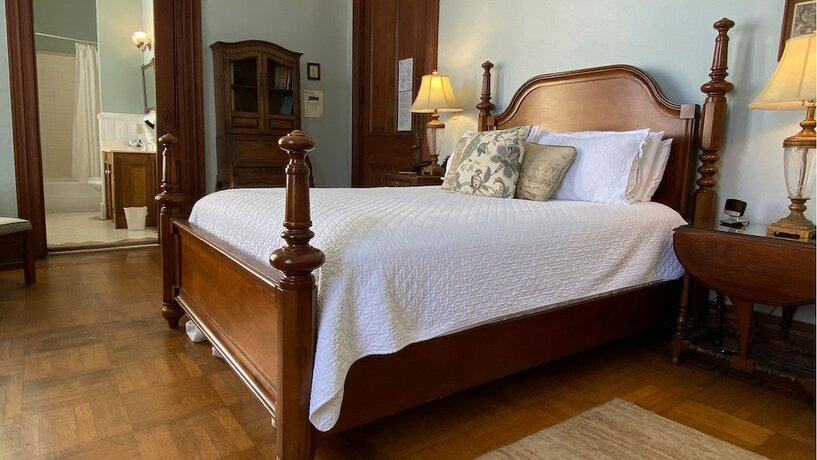 Imagen de la habitación del Hotel Forsyth Park Inn. Foto 20