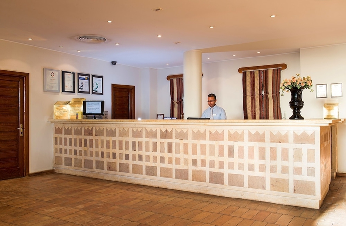 Imagen de los interiores del Hotel Fort Arabesque Resort, Spa and Villas. Foto 16