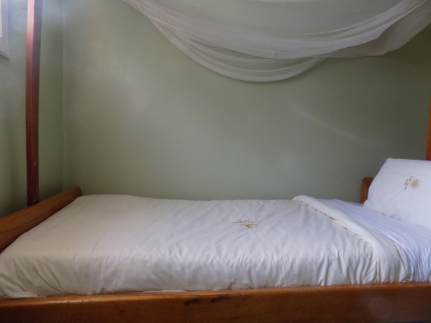 Imagen de la habitación del Hotel Fort Coleb Guest House. Foto 9