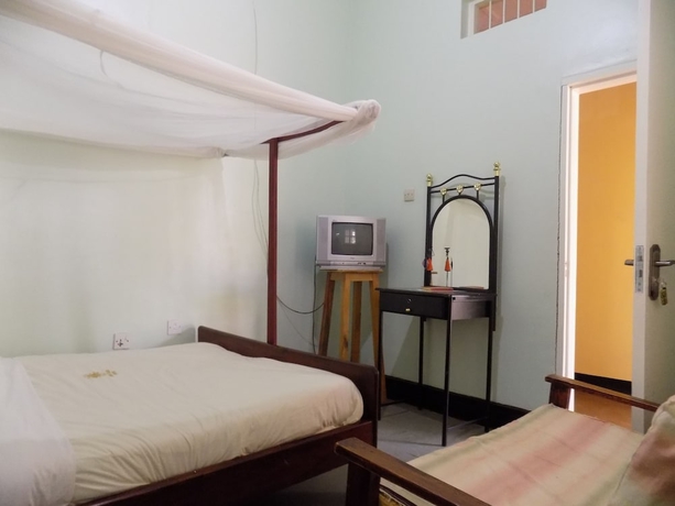 Imagen de la habitación del Hotel Fort Coleb Guest House. Foto 11