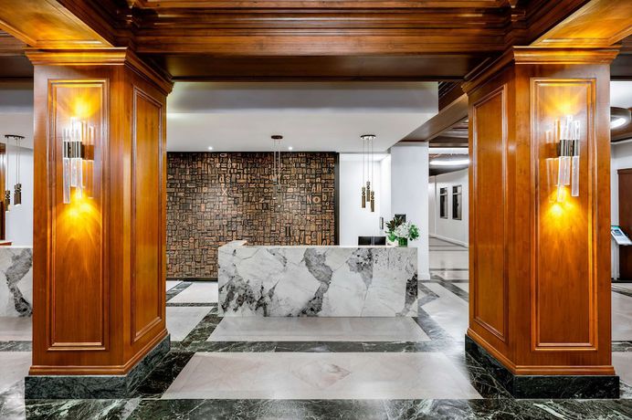 Imagen de los interiores del Hotel Fort Des Moines, Curio Collection by Hilton. Foto 14