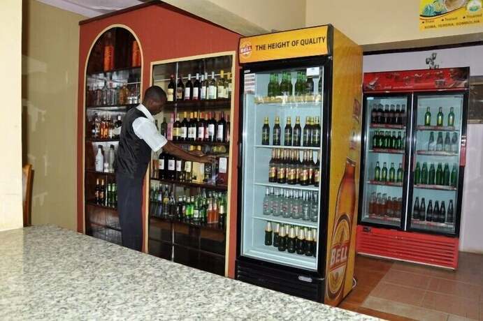 Imagen del bar/restaurante del Hotel Fort Fun City. Foto 14