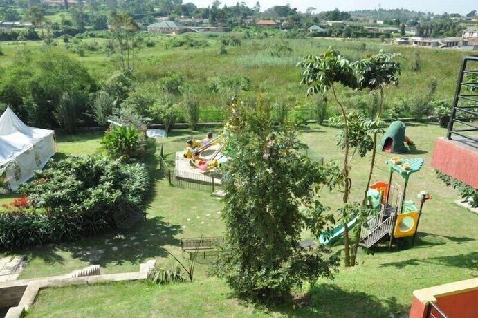 Imagen de los exteriores del Hotel Fort Fun City. Foto 32
