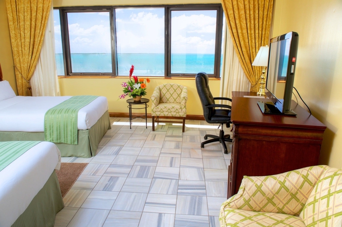 Imagen de la habitación del Hotel Fort George Hotel and Spa Belize. Foto 3
