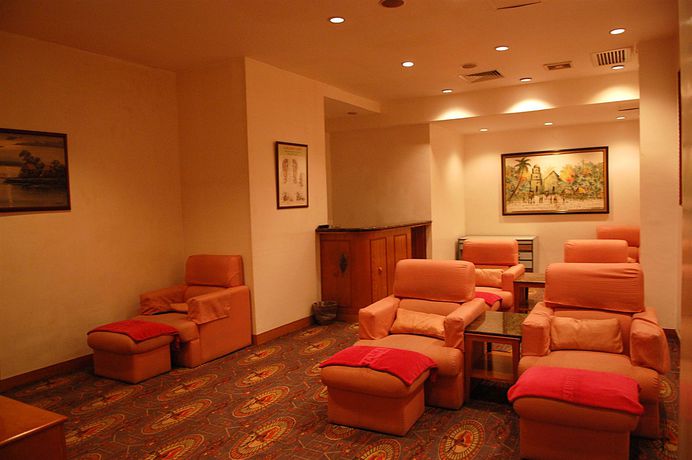 Imagen de los interiores del Hotel Fort Ilocandia Resort. Foto 14