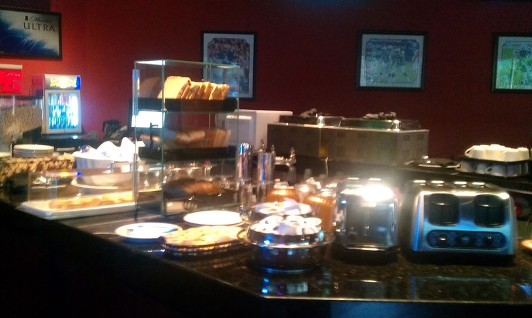 Imagen del bar/restaurante del Hotel Fort Lauderdale Grand. Foto 3