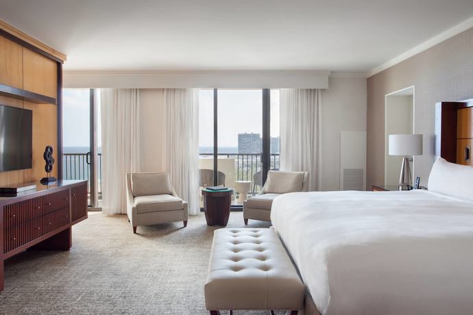 Imagen de la habitación del Hotel Fort Lauderdale Marriott Harbor Beach Resort and Spa. Foto 15