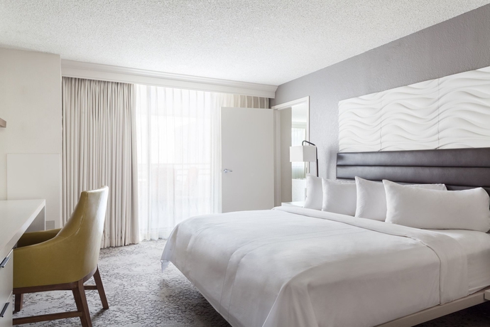 Imagen de la habitación del Hotel Fort Lauderdale Marriott North. Foto 4