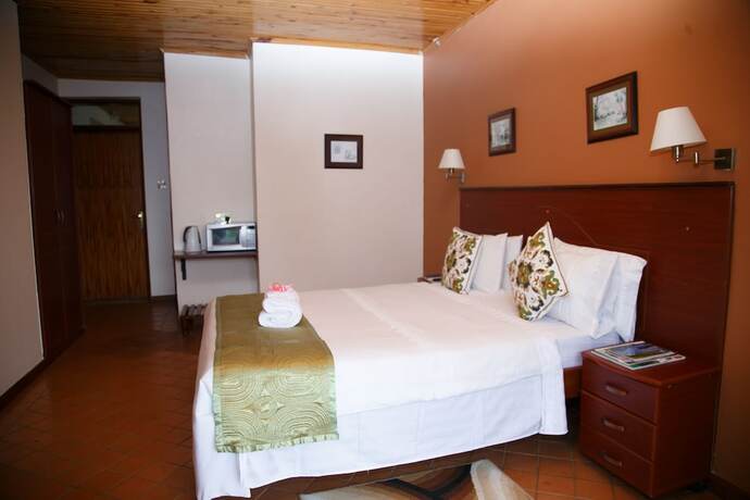 Imagen de la habitación del Hotel Fort Motel, Kabundaire. Foto 17